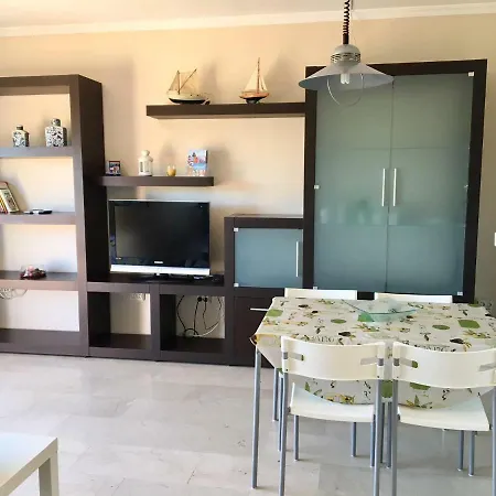 Apartman Sierra Morena 8 *
